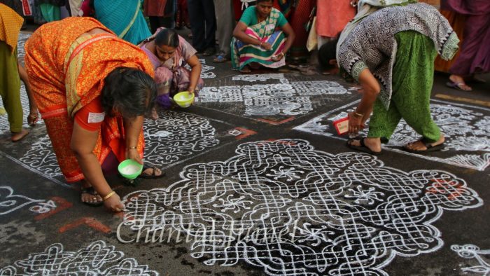 Understanding South India, Kolam by Kolam – Chantal Jumel