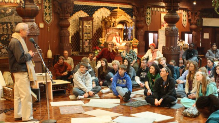Mahabharata and Ramayana Critical in a World Spiralling into Decline: Andy Fraenkel