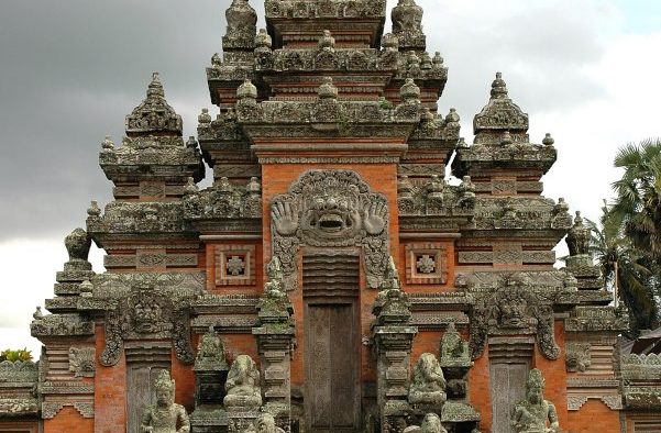 India has Been the Inspiration for the Arts, Cuisine, Architecture of Indonesia: June McDaniel
