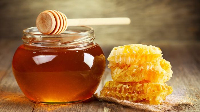 New Research Points to Benefits of Honey, Ayurveda’s Therapeutic Gift