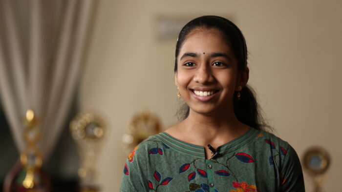 Tiruvannamalai’s Vinisha Umashankar Wins International Children’s Climate Prize for Solar Powered Iron Cart